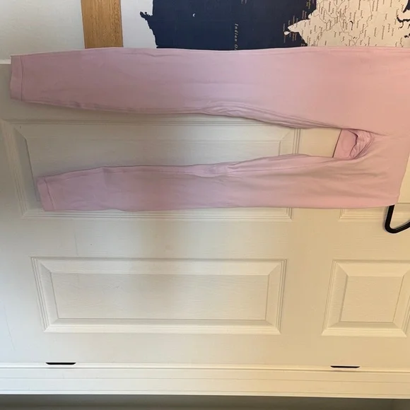 Lululemon Pink Organza Align HR Pants - Picture 4 of 6